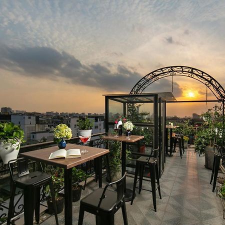 Carillon Boutique Hotel Ханой Экстерьер фото