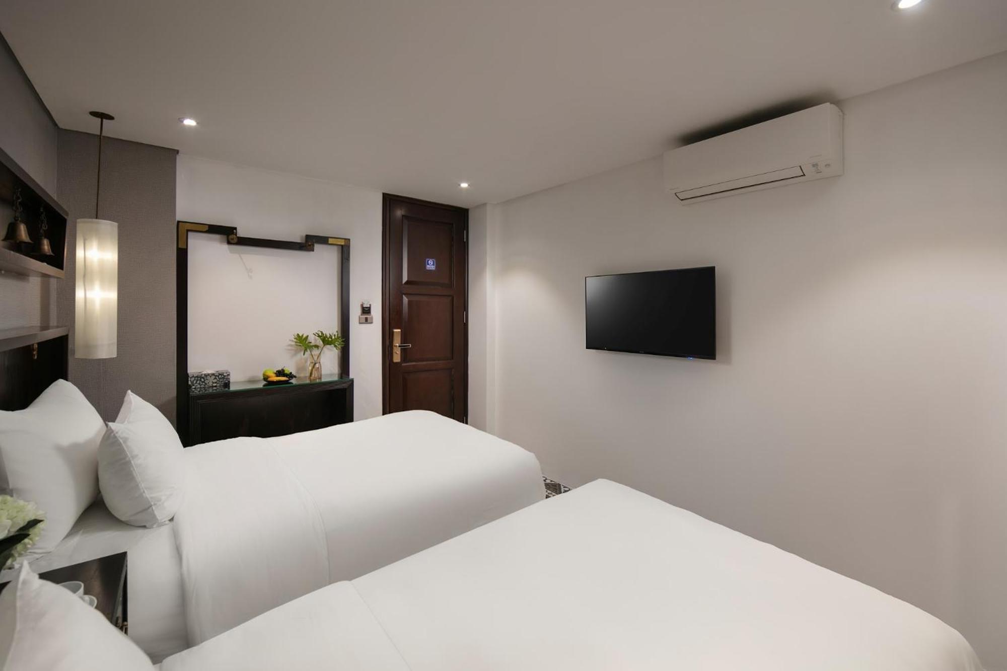 Carillon Boutique Hotel Ханой Экстерьер фото