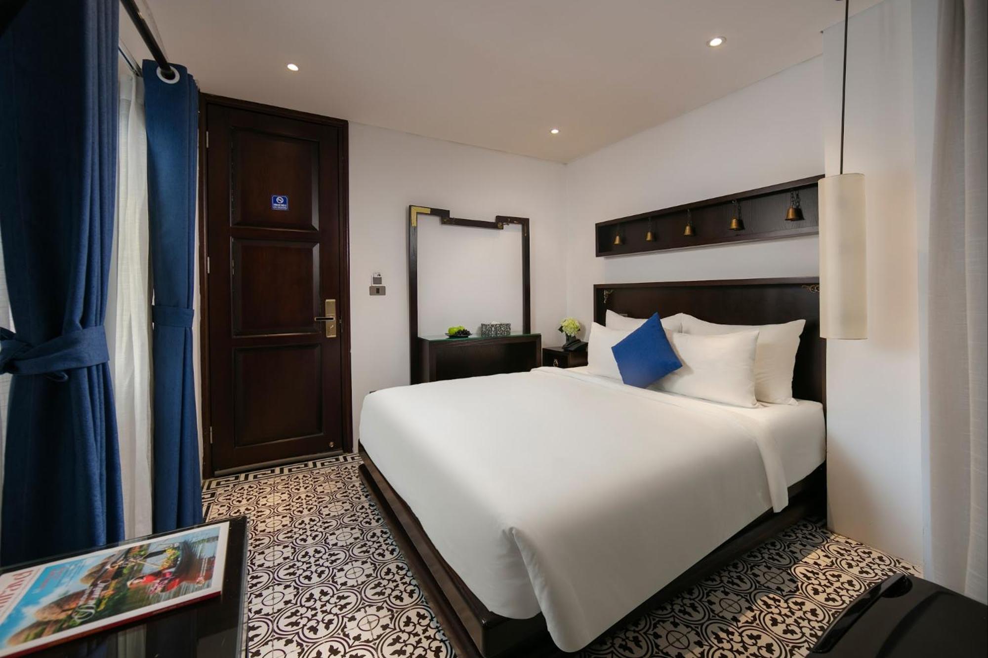 Carillon Boutique Hotel Ханой Экстерьер фото
