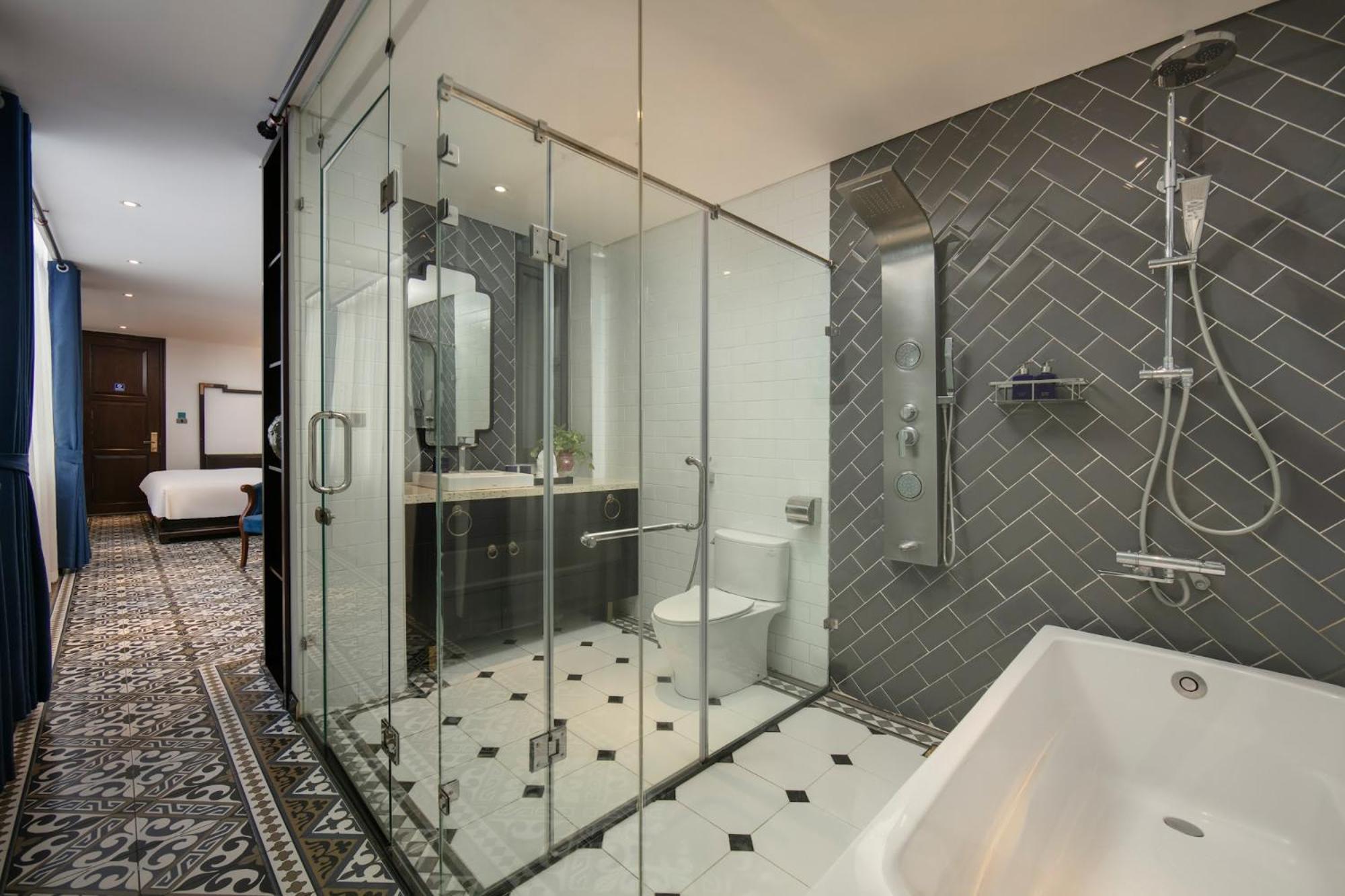 Carillon Boutique Hotel Ханой Экстерьер фото